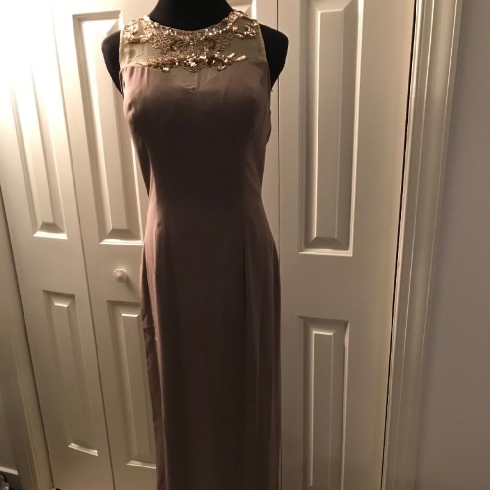 JOVANI - MOB - Picture 2 of 3
